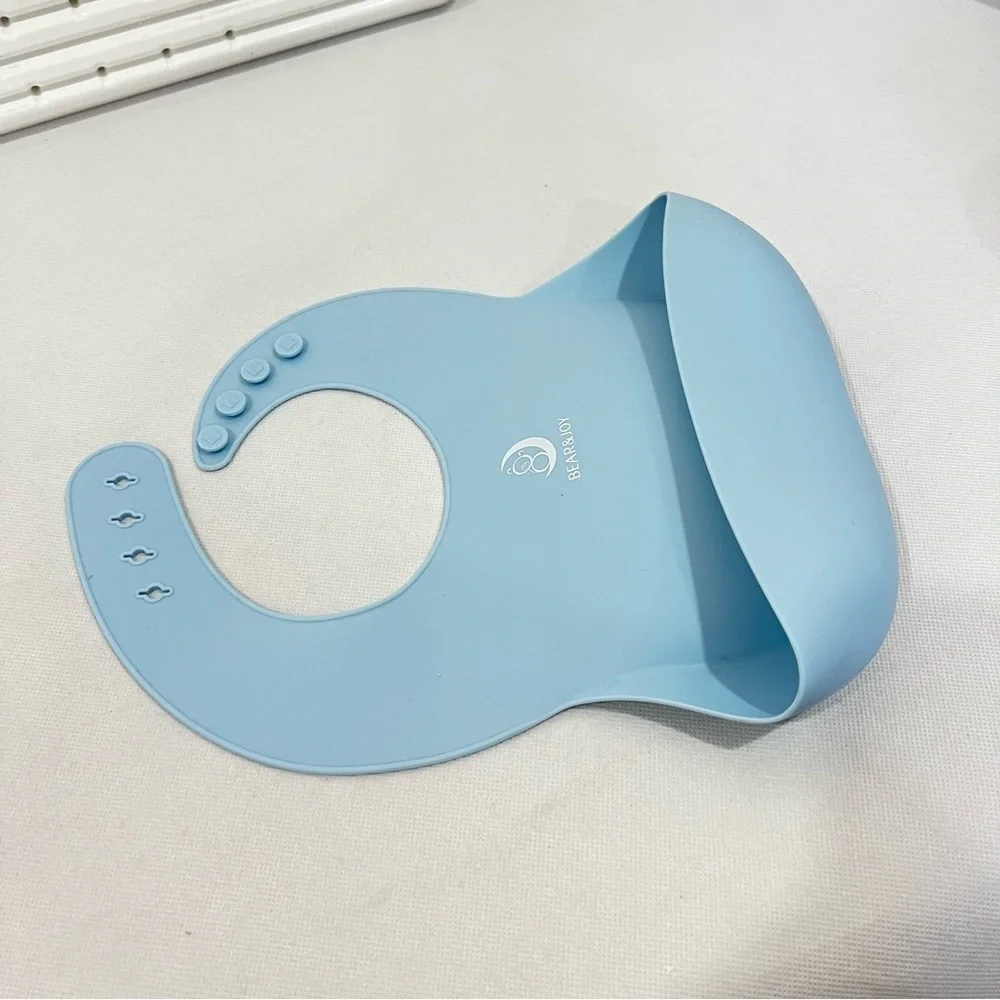 Bottle & Accessories Drying Rack And Blue Silicone Bib Bundle Lot